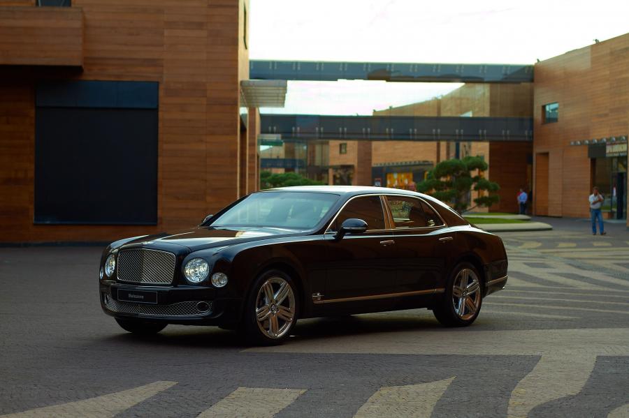  Bentley Mulsanne 2010 года  (фото 223 из 262)